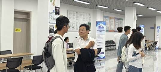 77b6245822a681e7a3377d734985e75